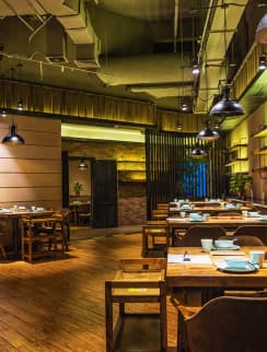 restaurant-interior
